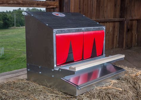 metal 3 space nesting box|best nest box vs hengear.